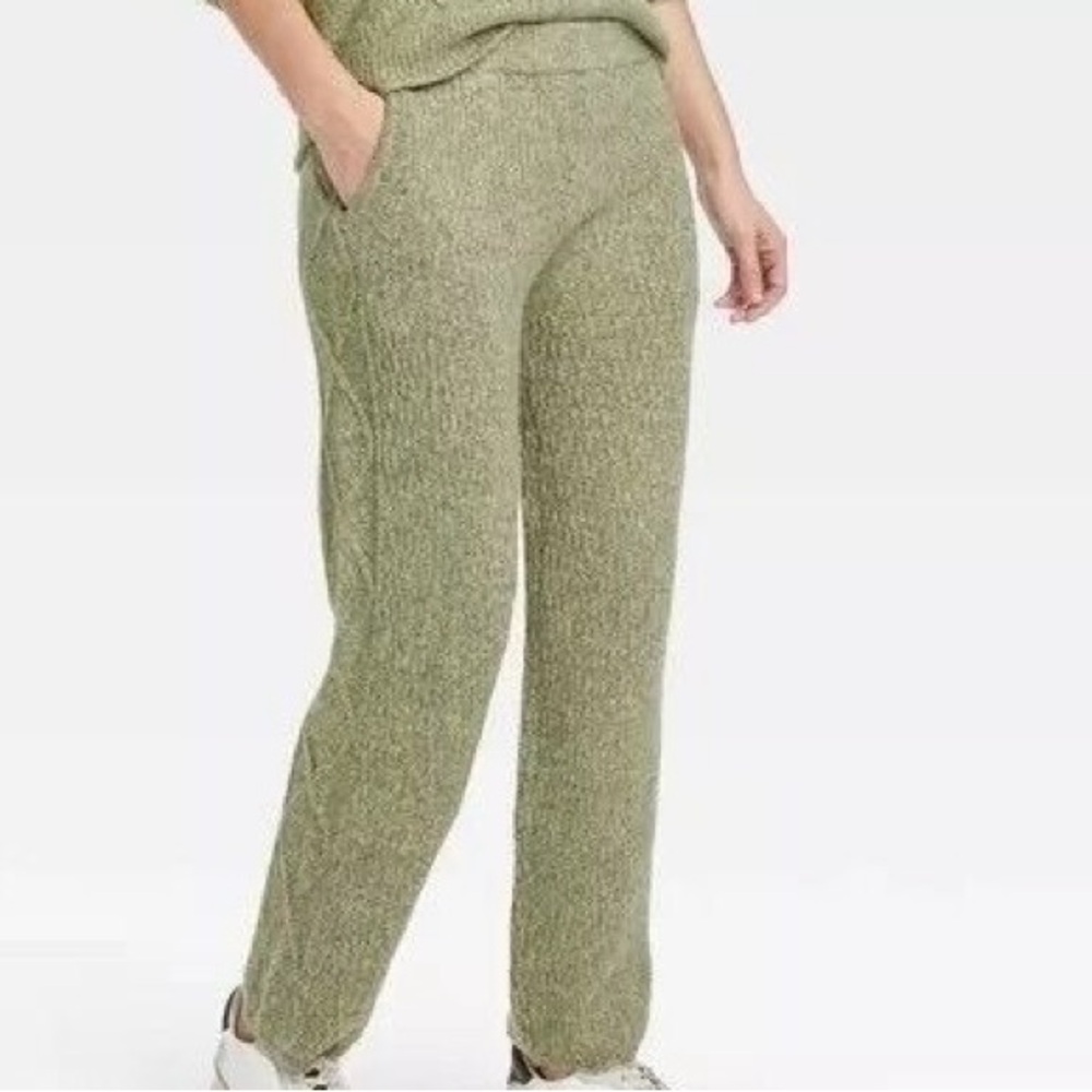 Universal Thread Green Fuzzy Cozy Wide Leg Pants Size XXL